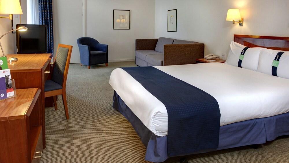 Voco Fareham - Solent By Ihg Hotell Exteriör bild