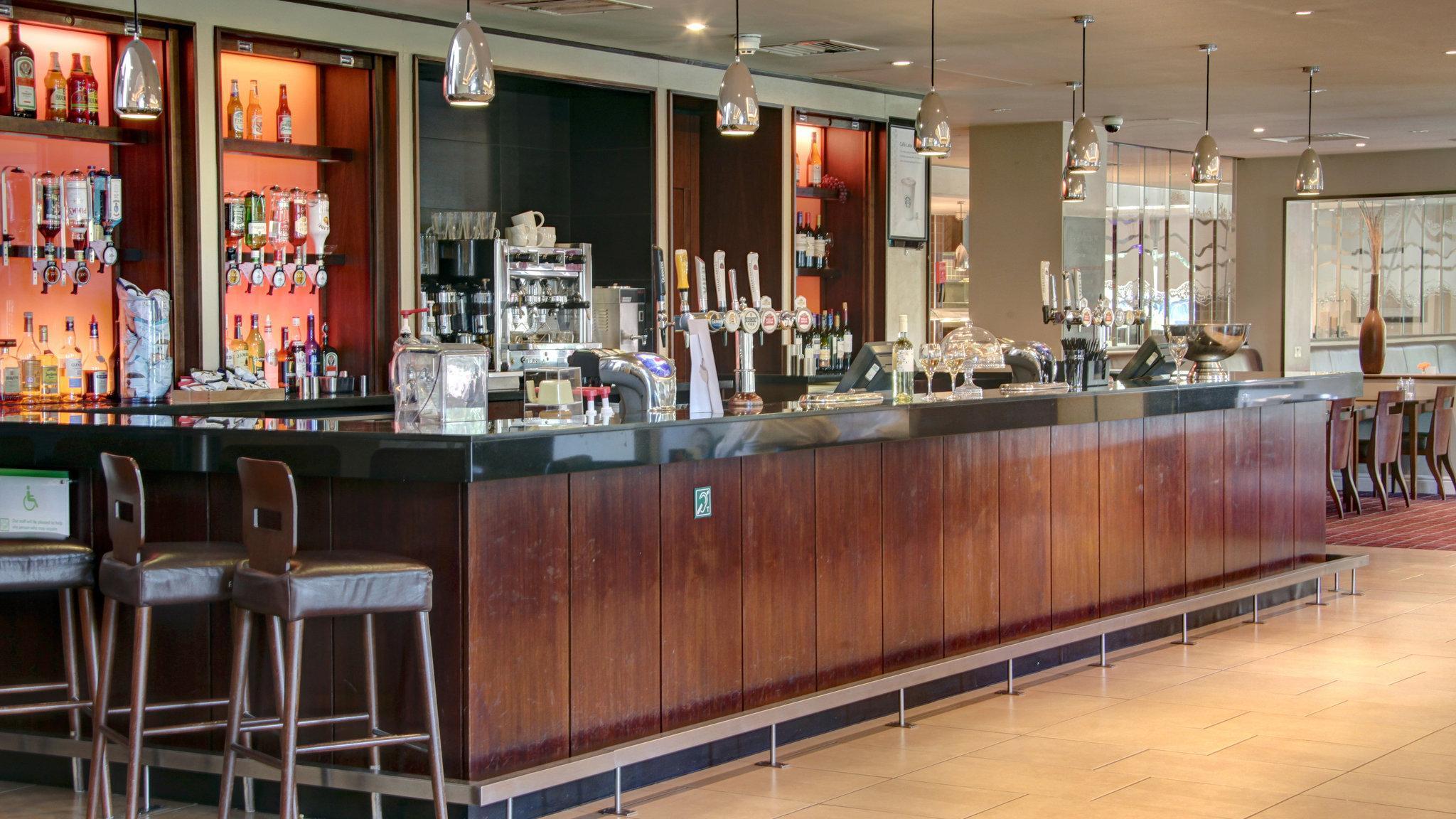 Voco Fareham - Solent By Ihg Hotell Exteriör bild