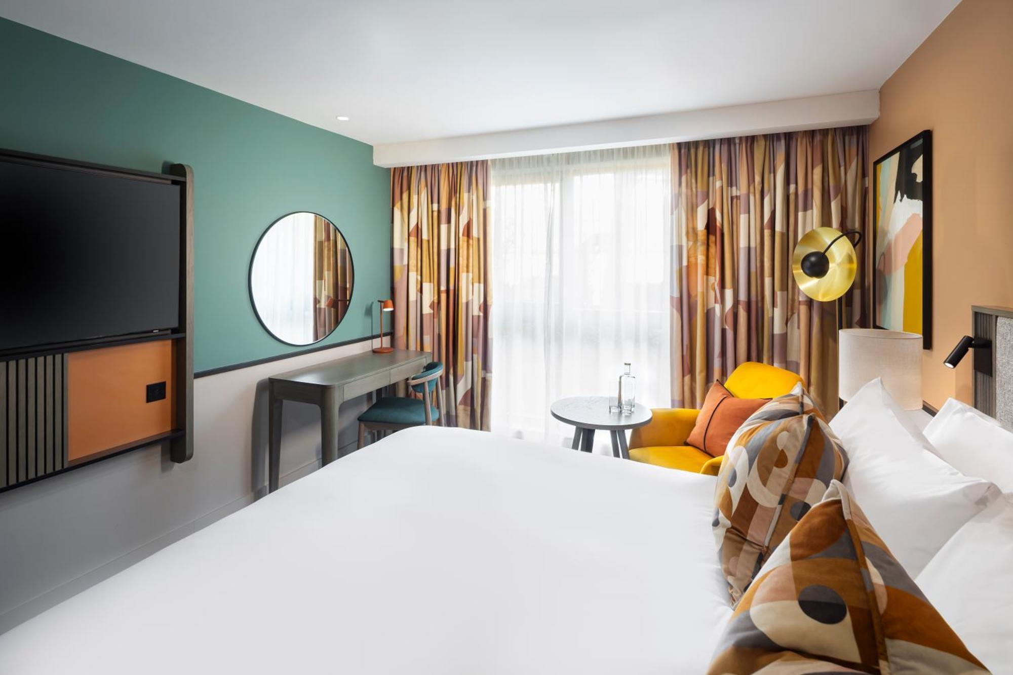 Voco Fareham - Solent By Ihg Hotell Exteriör bild