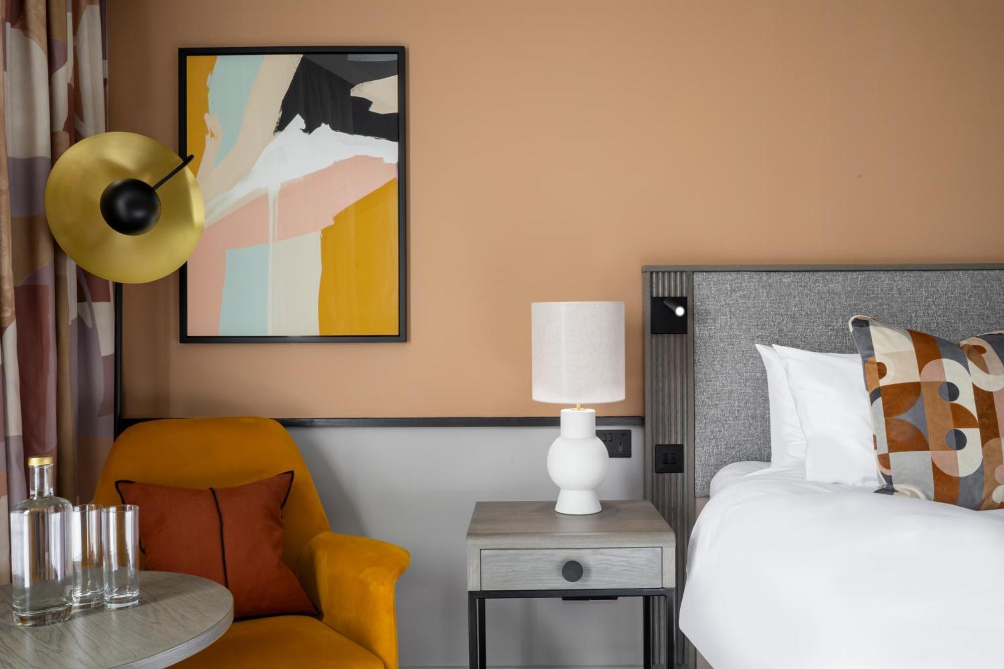 Voco Fareham - Solent By Ihg Hotell Exteriör bild
