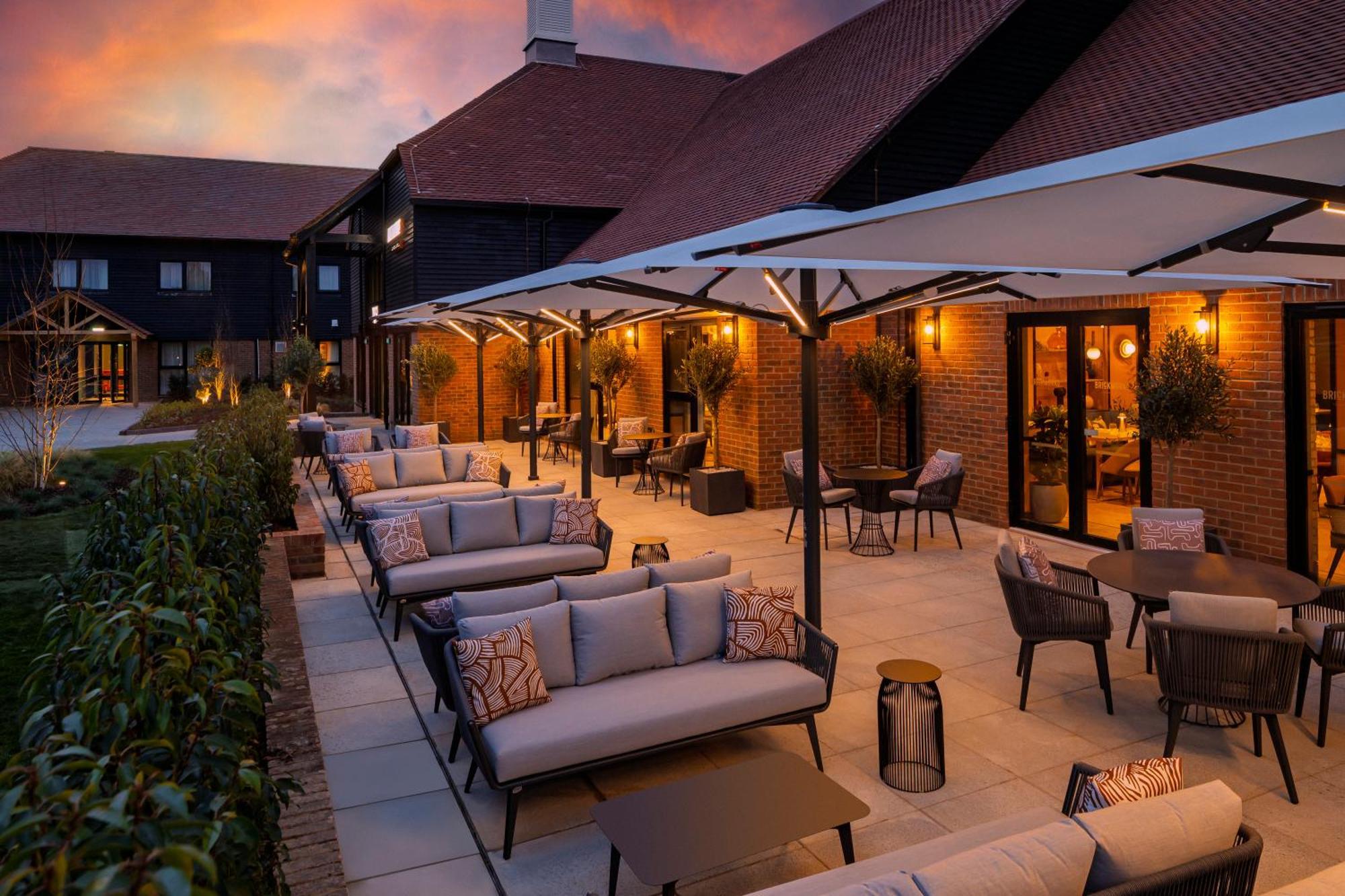 Voco Fareham - Solent By Ihg Hotell Exteriör bild