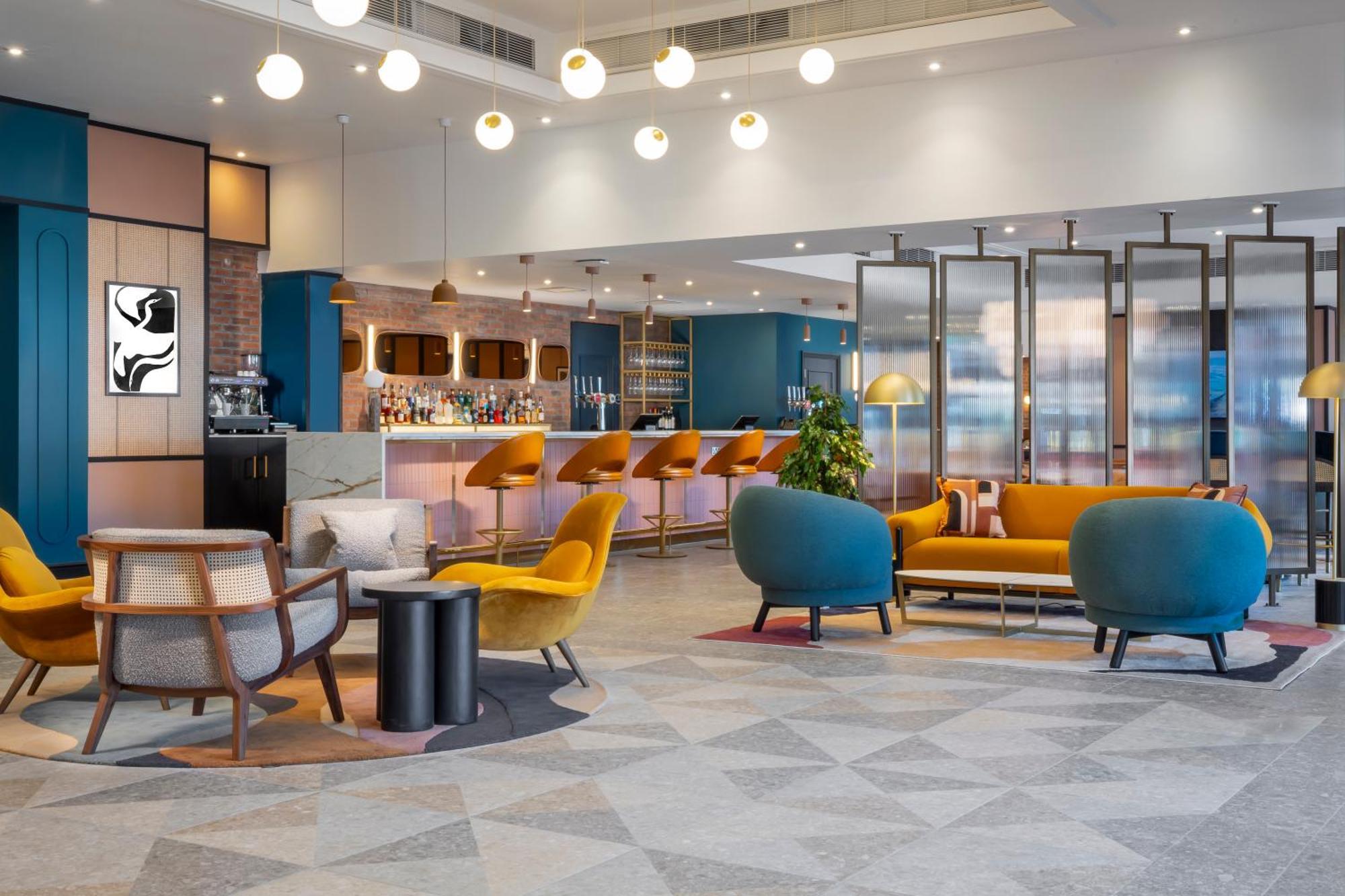 Voco Fareham - Solent By Ihg Hotell Exteriör bild