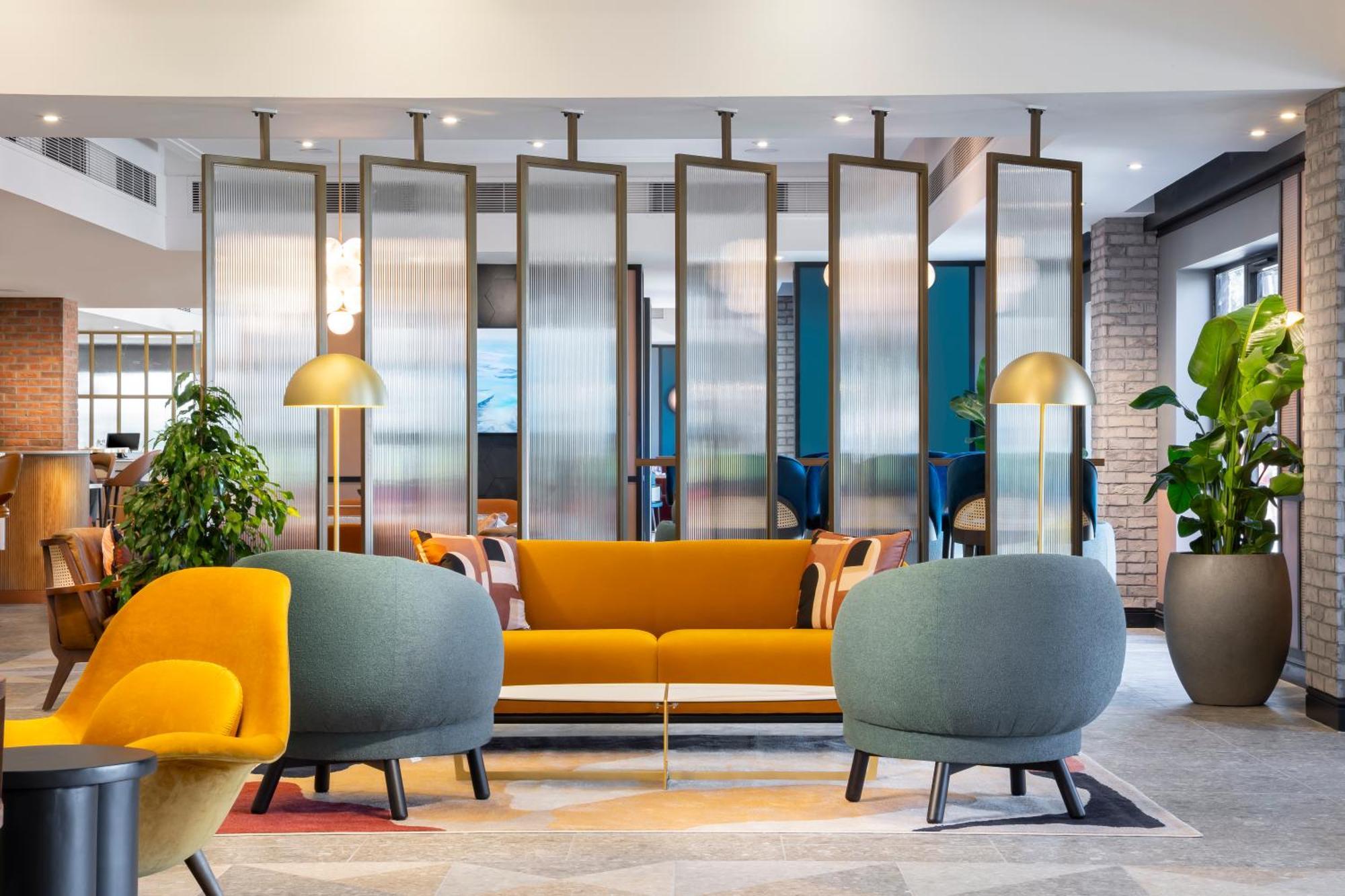 Voco Fareham - Solent By Ihg Hotell Exteriör bild