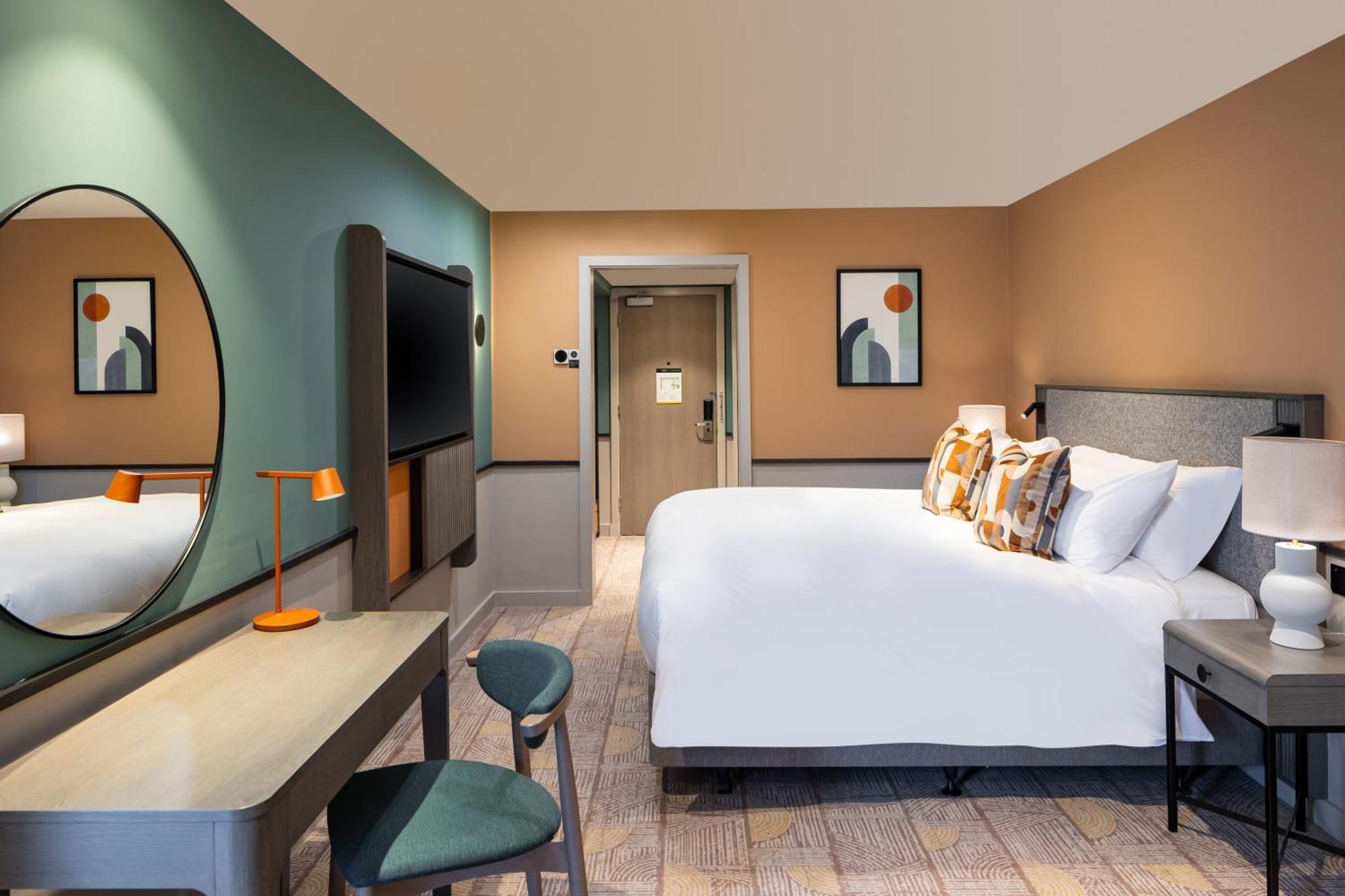 Voco Fareham - Solent By Ihg Hotell Exteriör bild